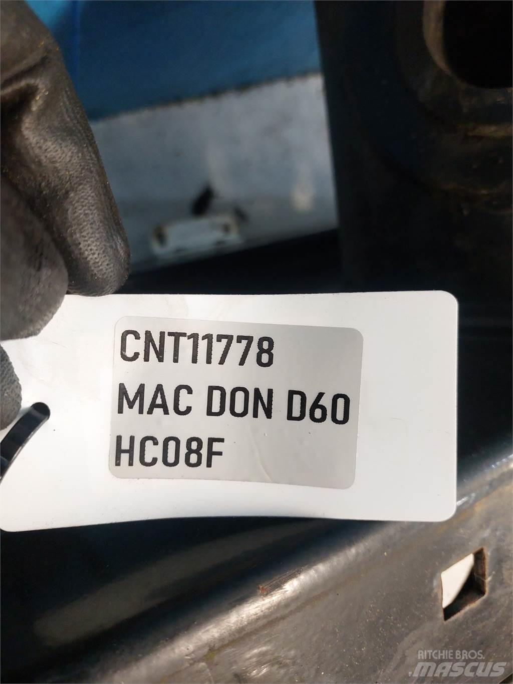 MacDon D60 联合收割机配件