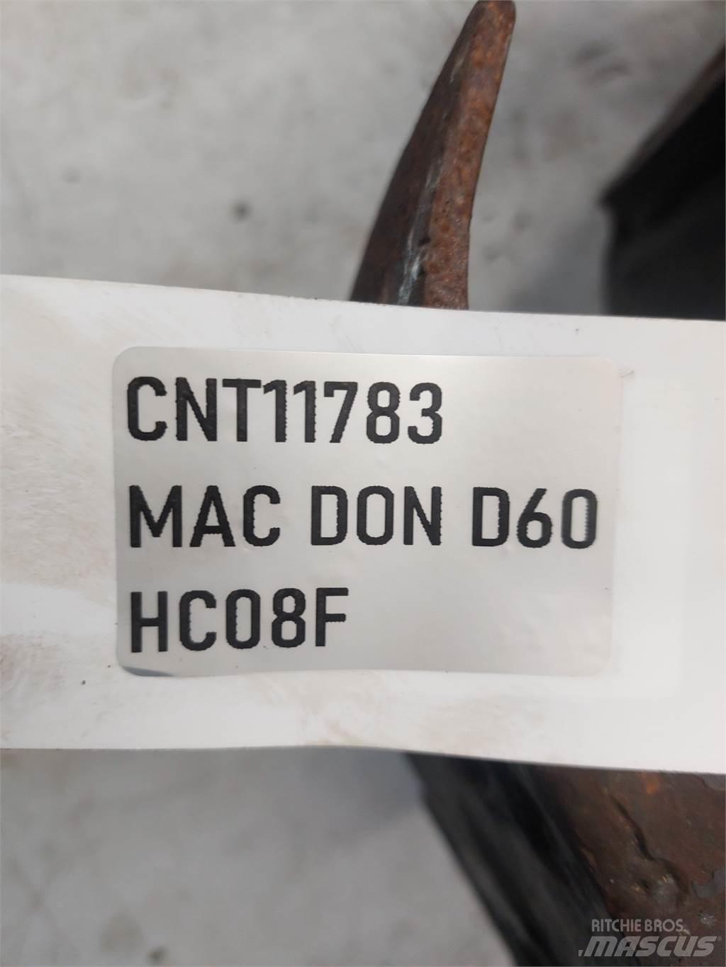 MacDon D60 联合收割机配件