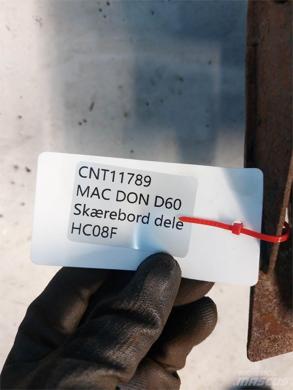 MacDon D60 联合收割机配件