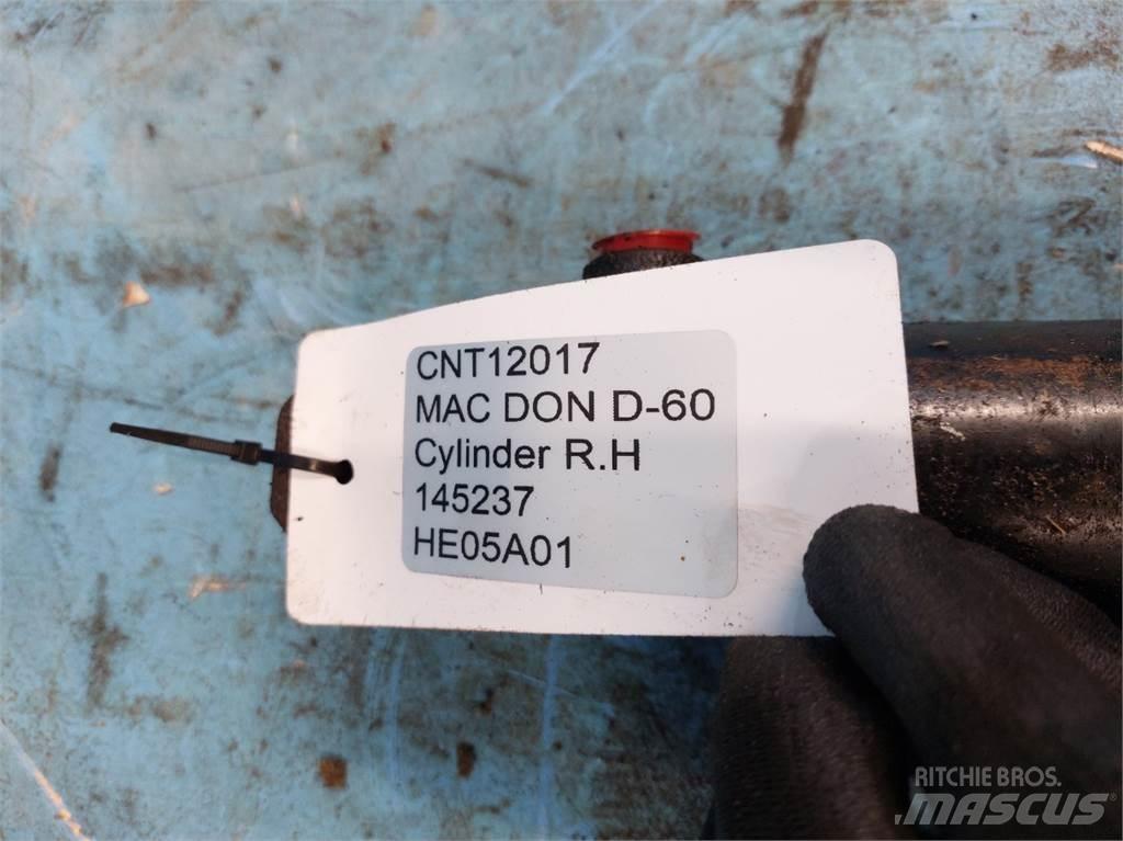 MacDon D60 联合收割机配件