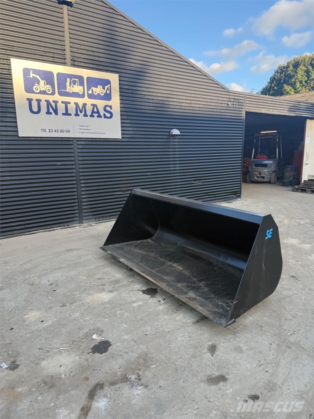 Manitou skovl 挖斗