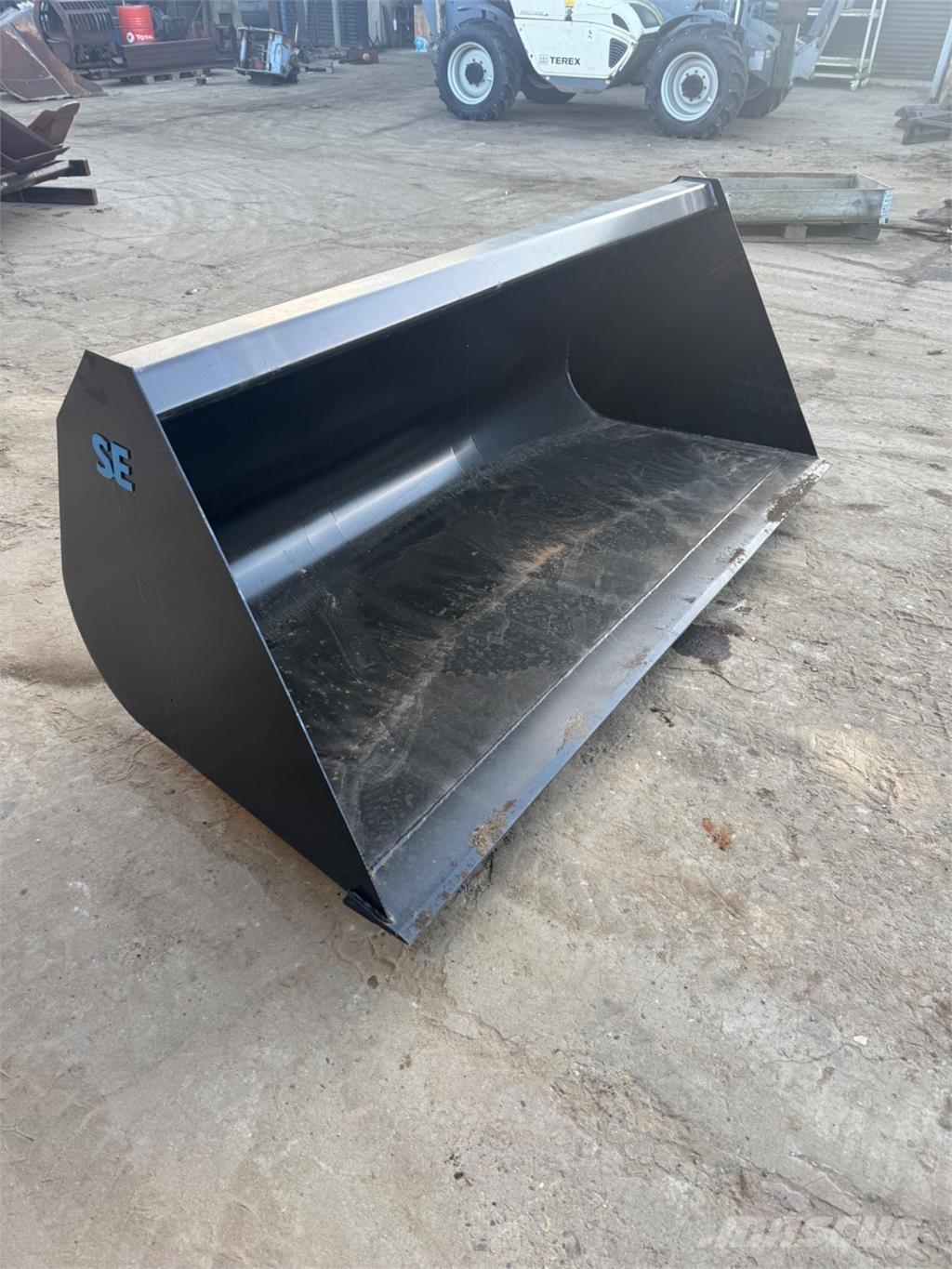 Manitou skovl 挖斗