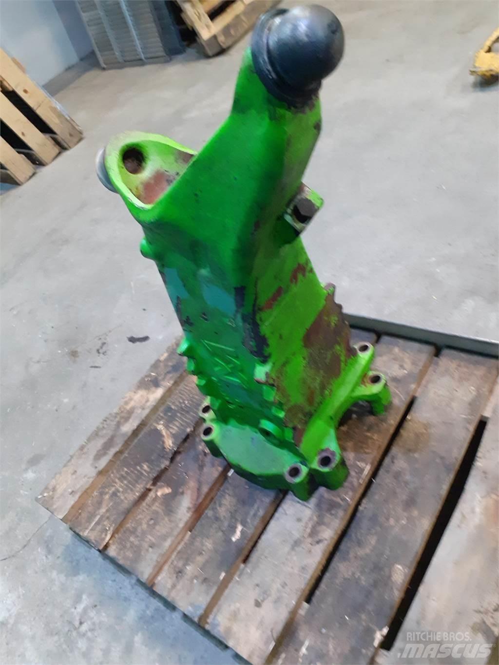 Merlo 28.7 轴