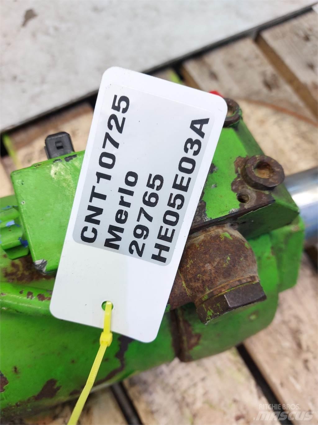 Merlo 30.6 液压