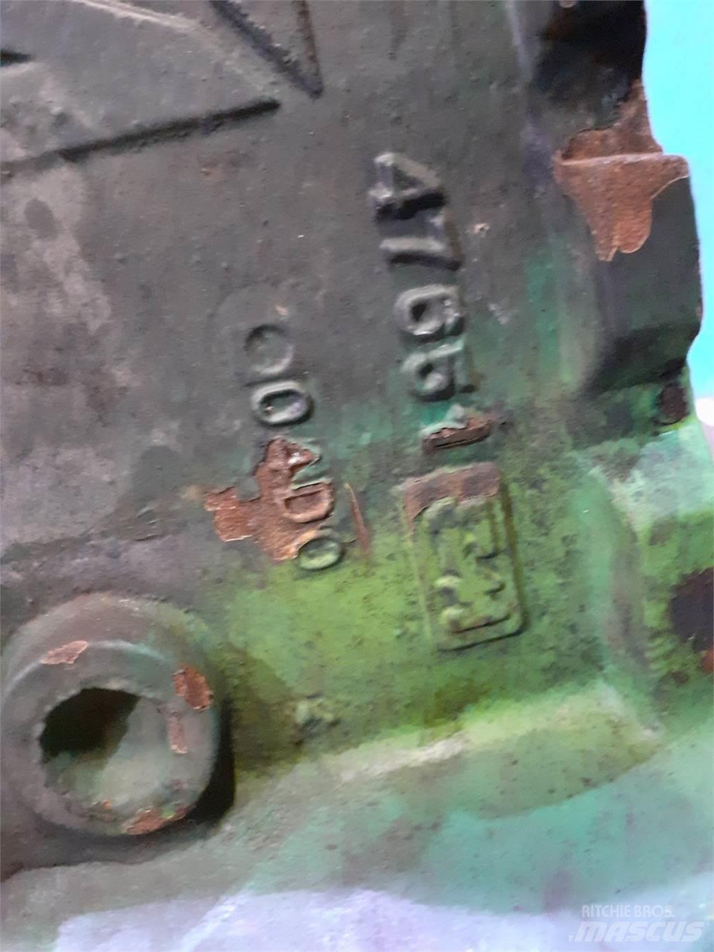 Merlo 30.9 轴