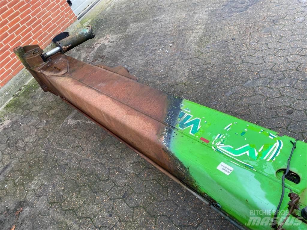 Merlo 30.9 Bom 吊杆和铲斗