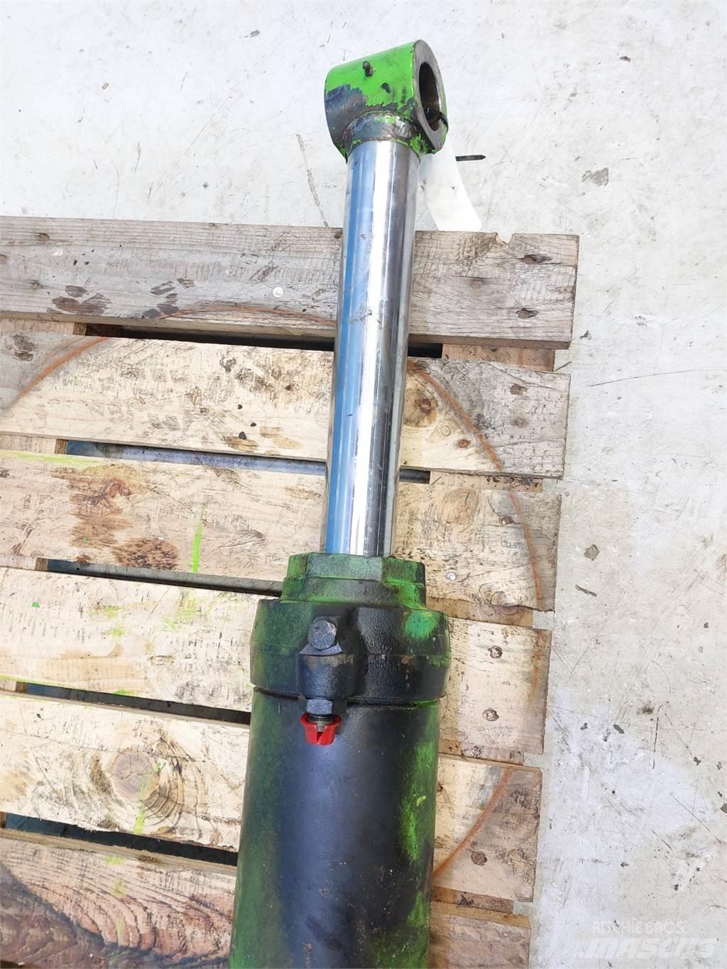 Merlo P40.7 液压