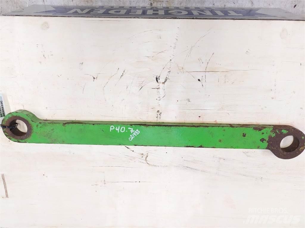 Merlo P40.7 吊杆和铲斗
