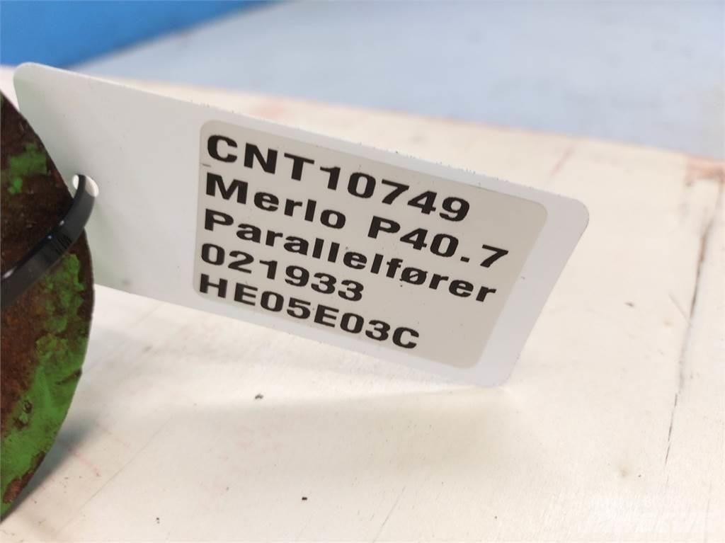 Merlo P40.7 吊杆和铲斗