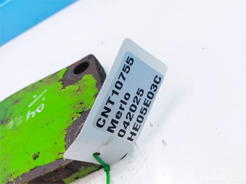Merlo P41.7 轴