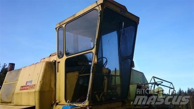 New Holland 1520 驾驶室与内部