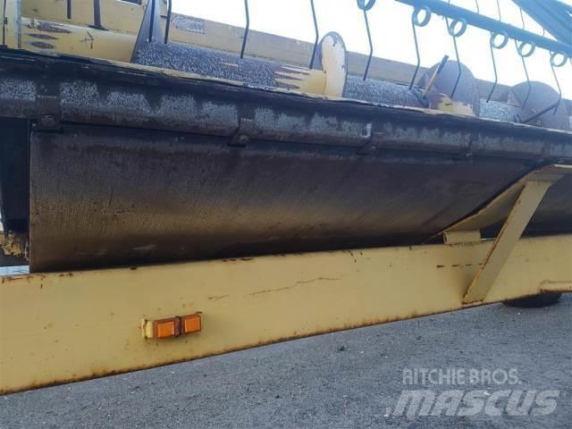 New Holland 24 联合收割机配件