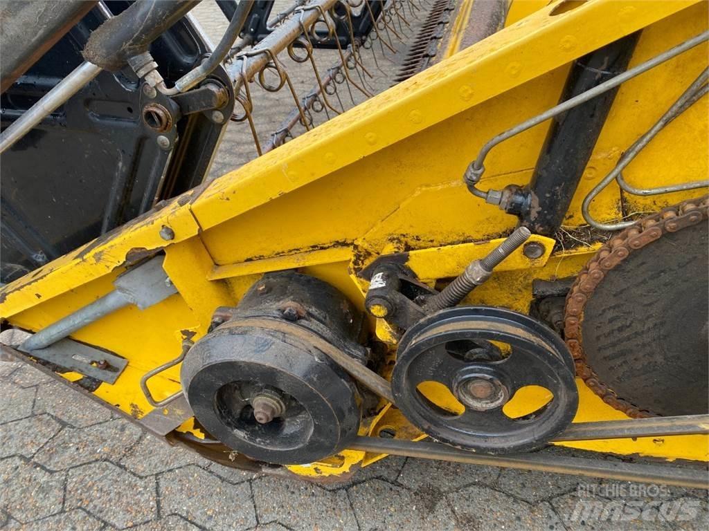 New Holland 24 联合收割机配件