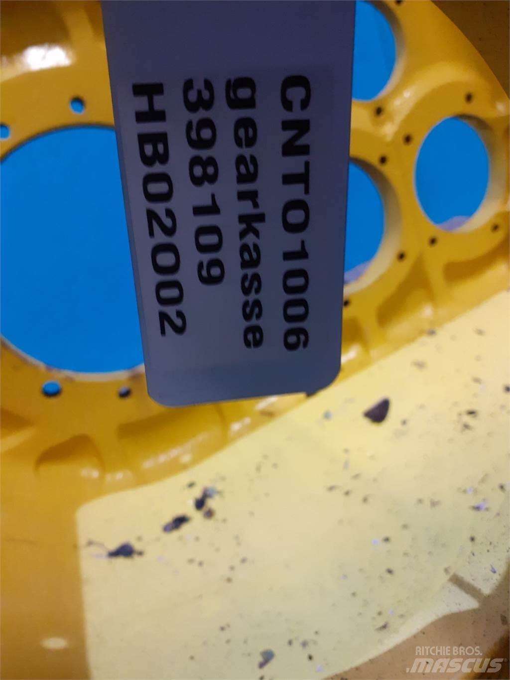 New Holland 8080 传动装置