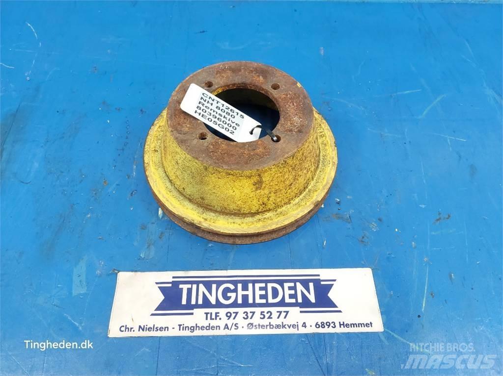 New Holland 8080 农业机械-其他