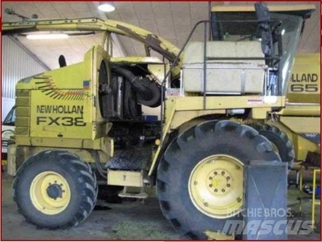 New Holland FX38 自走式青贮饲料收割机