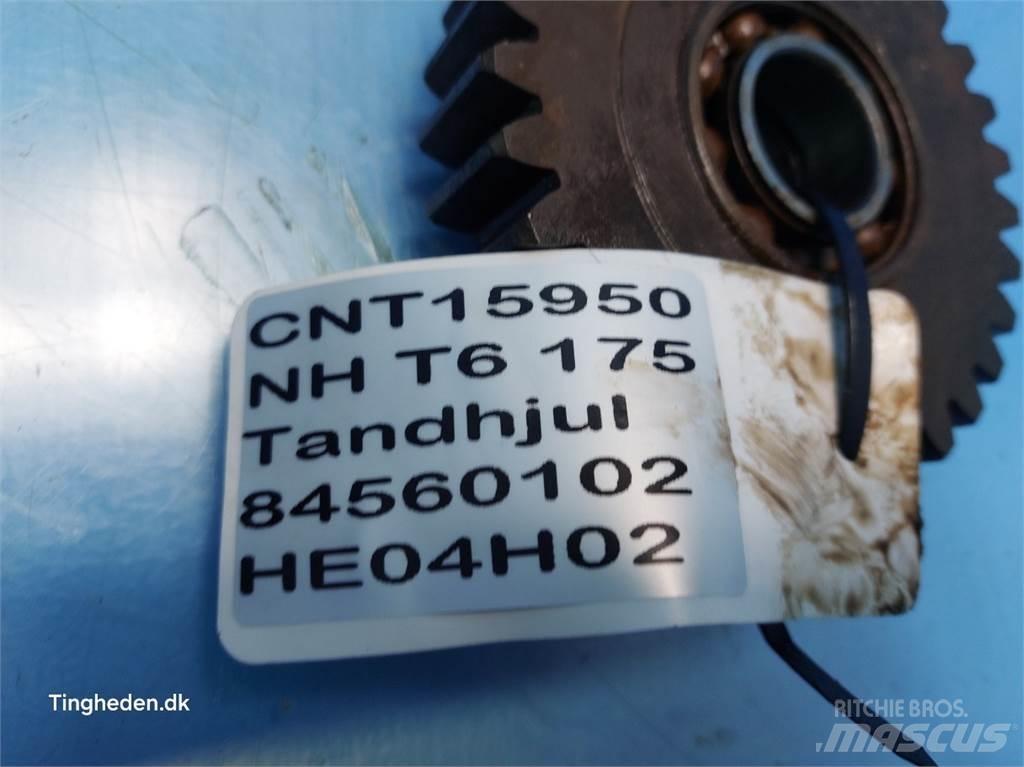 New Holland T6 传动装置