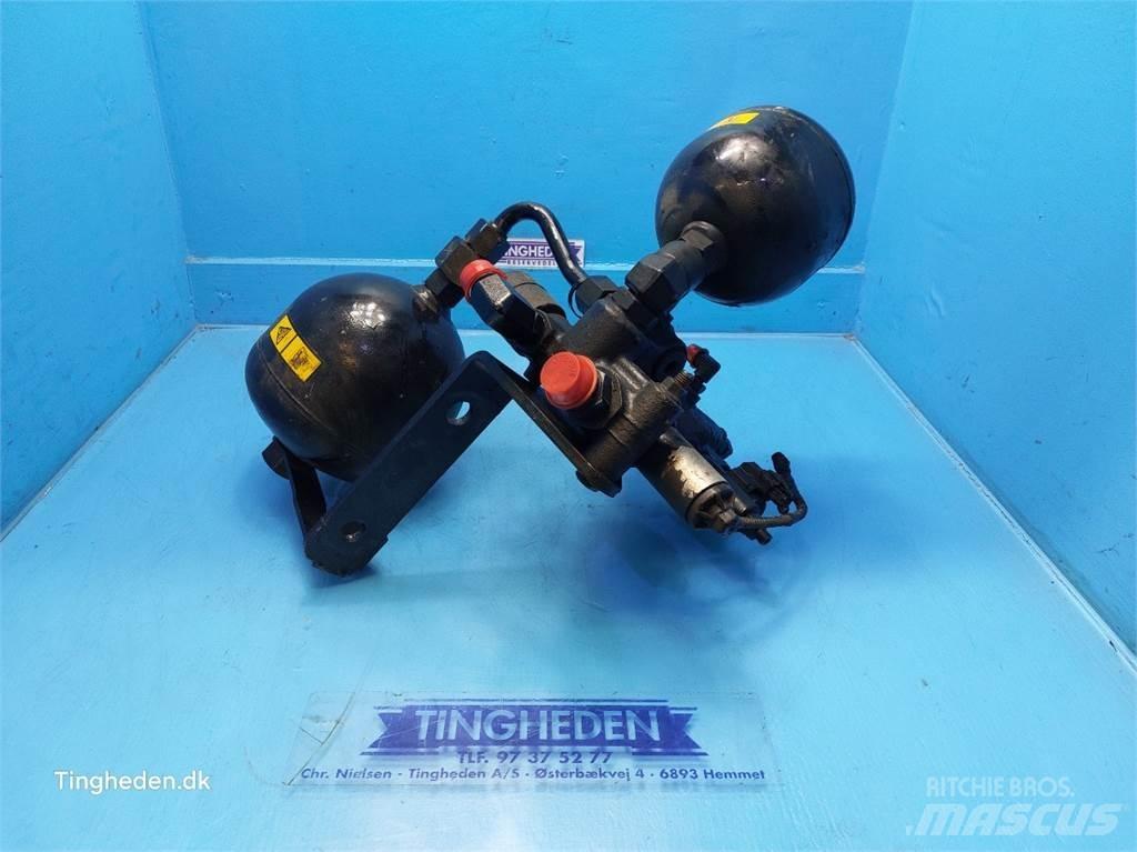 New Holland T6 液压