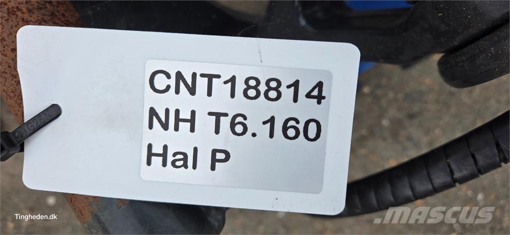 New Holland T6 前装载配件