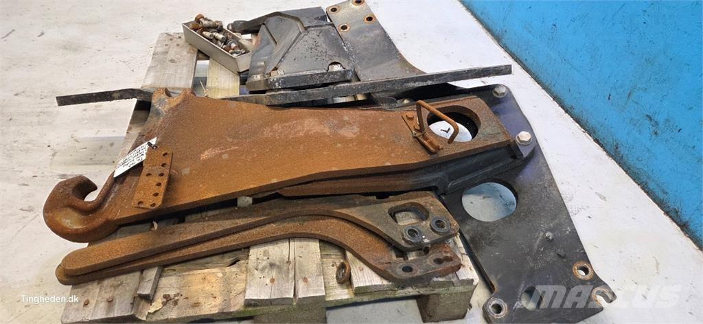 New Holland T6 前装载配件