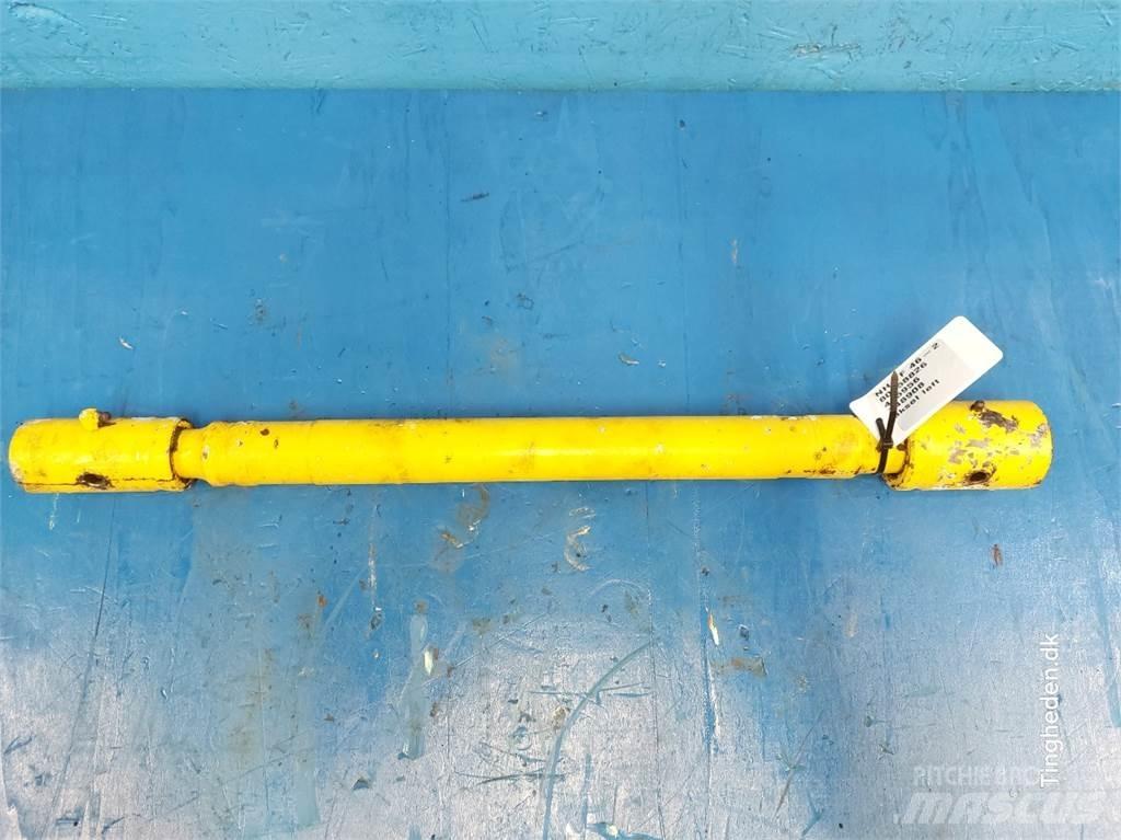 New Holland TF46 传动装置