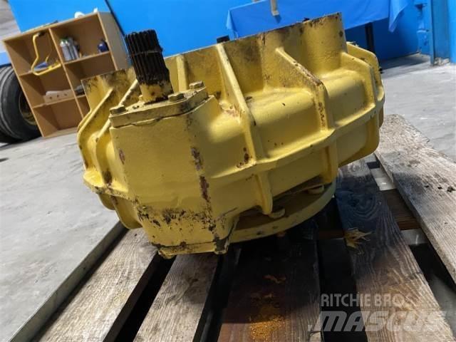 New Holland TF78 联合收割机配件