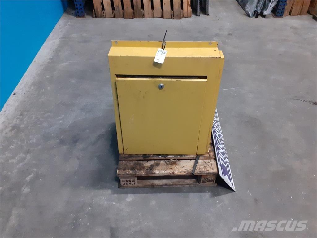 New Holland TF78 电子设备