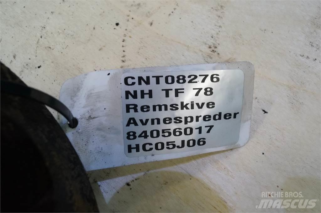 New Holland TF78 农业机械-其他