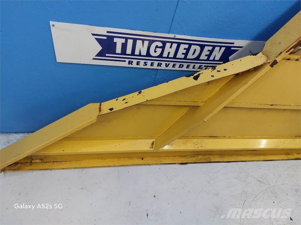New Holland TF78 农业机械-其他
