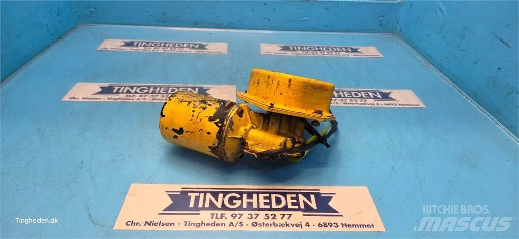 New Holland TF78 电子设备
