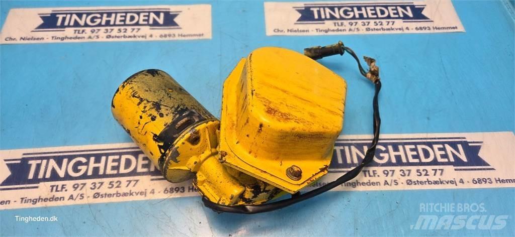 New Holland TF78 电子设备