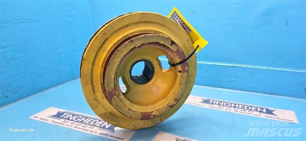 New Holland TX30 农业机械-其他
