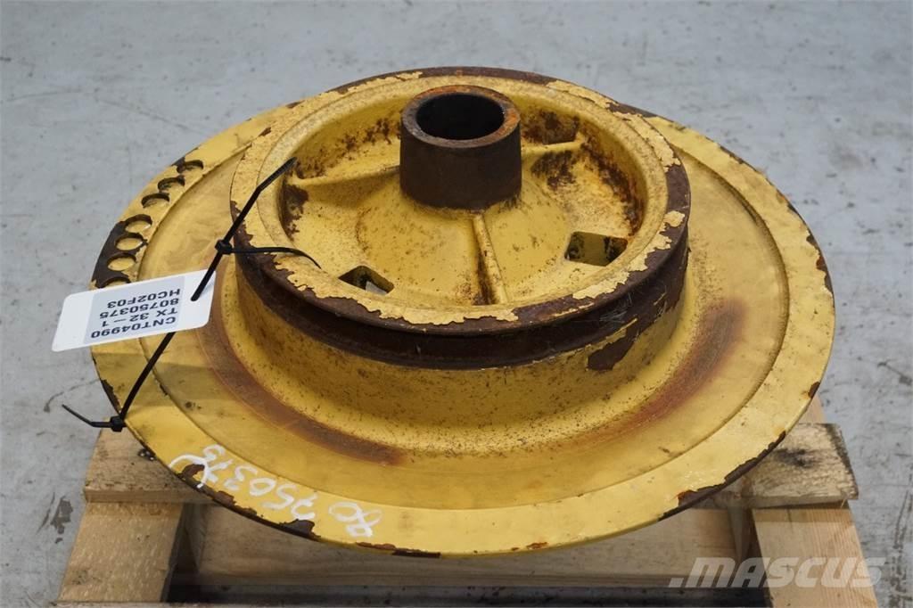 New Holland TX32 农业机械-其他