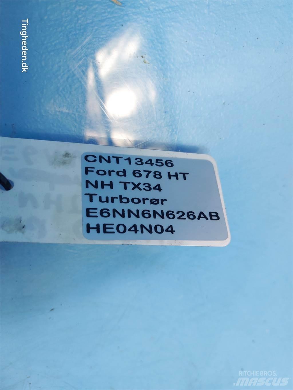 New Holland TX34 发动机