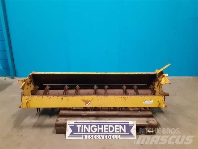 New Holland TX36 联合收割机配件