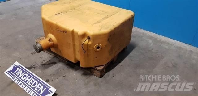New Holland TX36 联合收割机配件