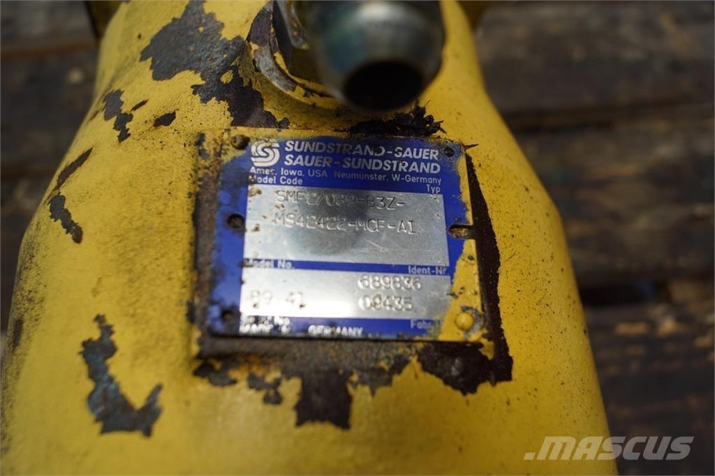 New Holland TX36 液压