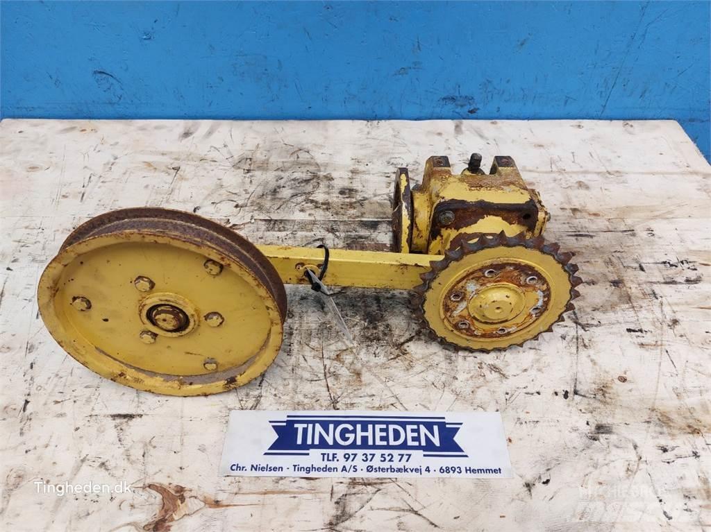 New Holland TX36 传动装置
