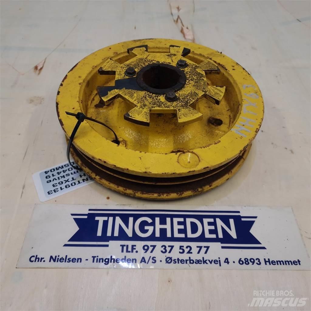 New Holland TX63 农业机械-其他