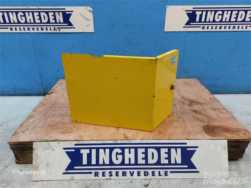 New Holland TX63 农业机械-其他
