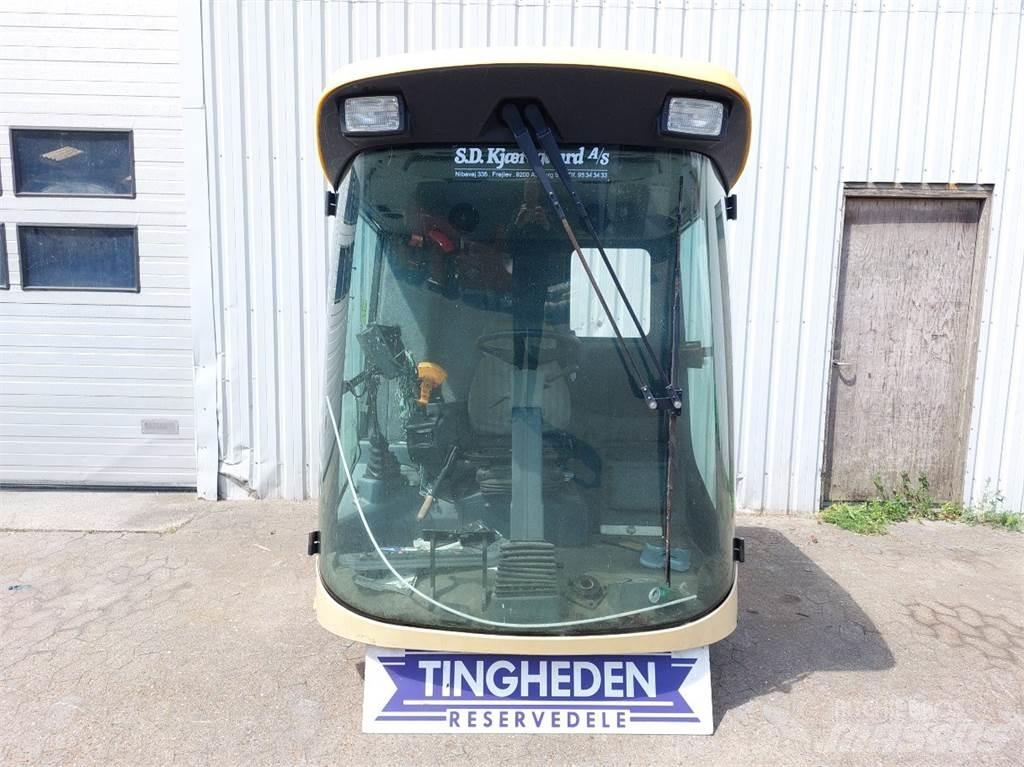 New Holland TX65 驾驶室与内部