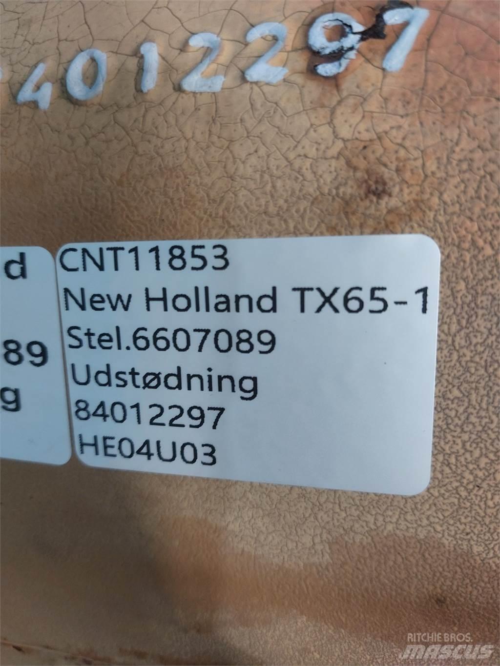 New Holland TX65 发动机
