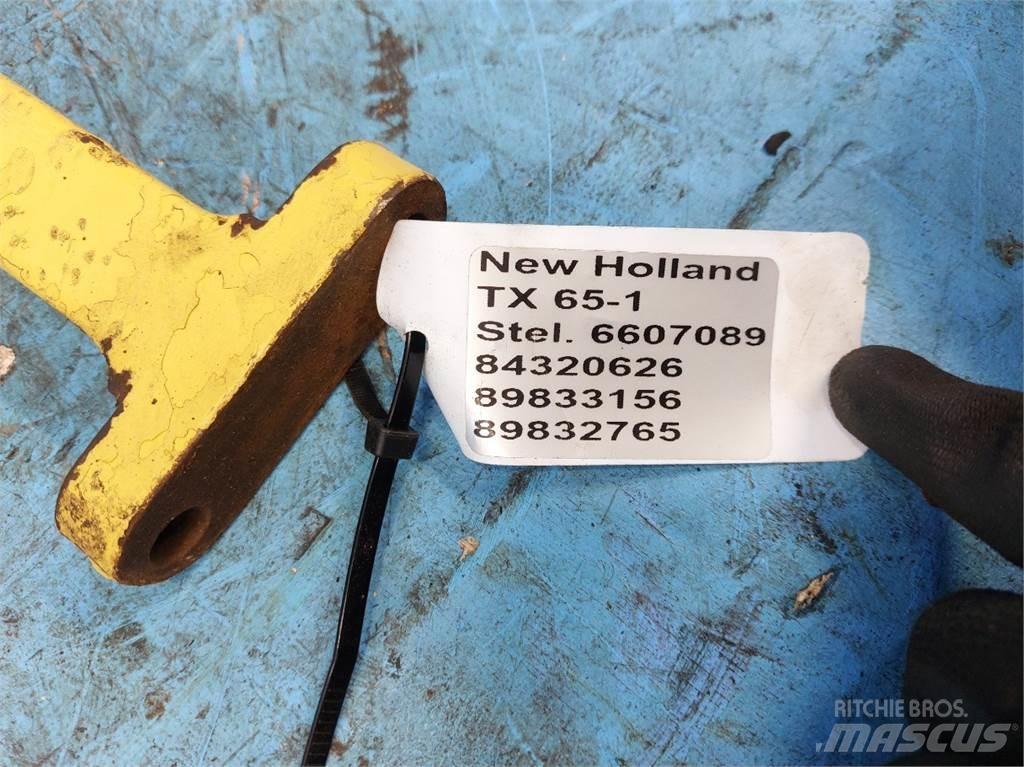 New Holland TX65 融雪撒布机