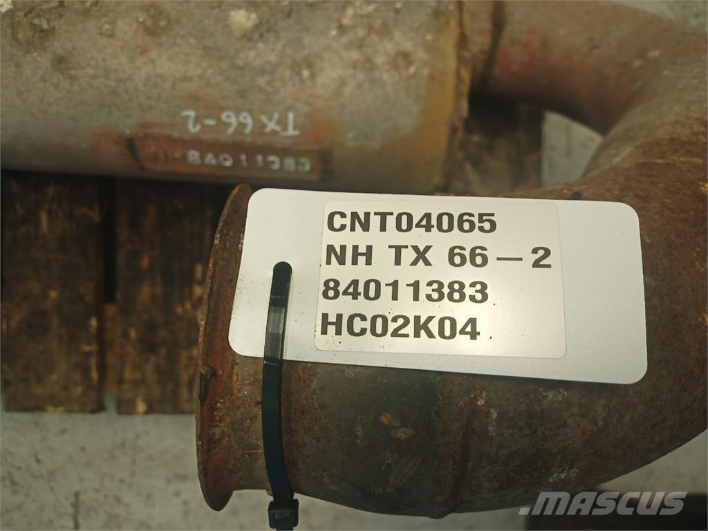 New Holland TX66 发动机