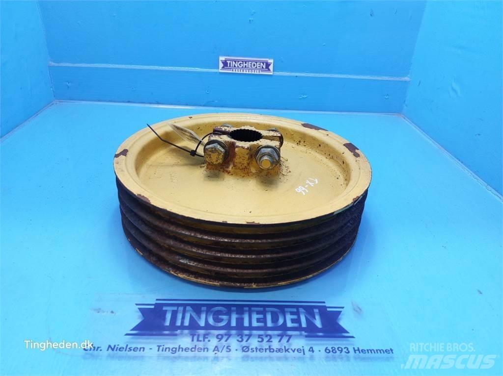 New Holland TX66 农业机械-其他