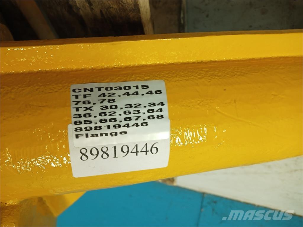 New Holland TX68 传动装置