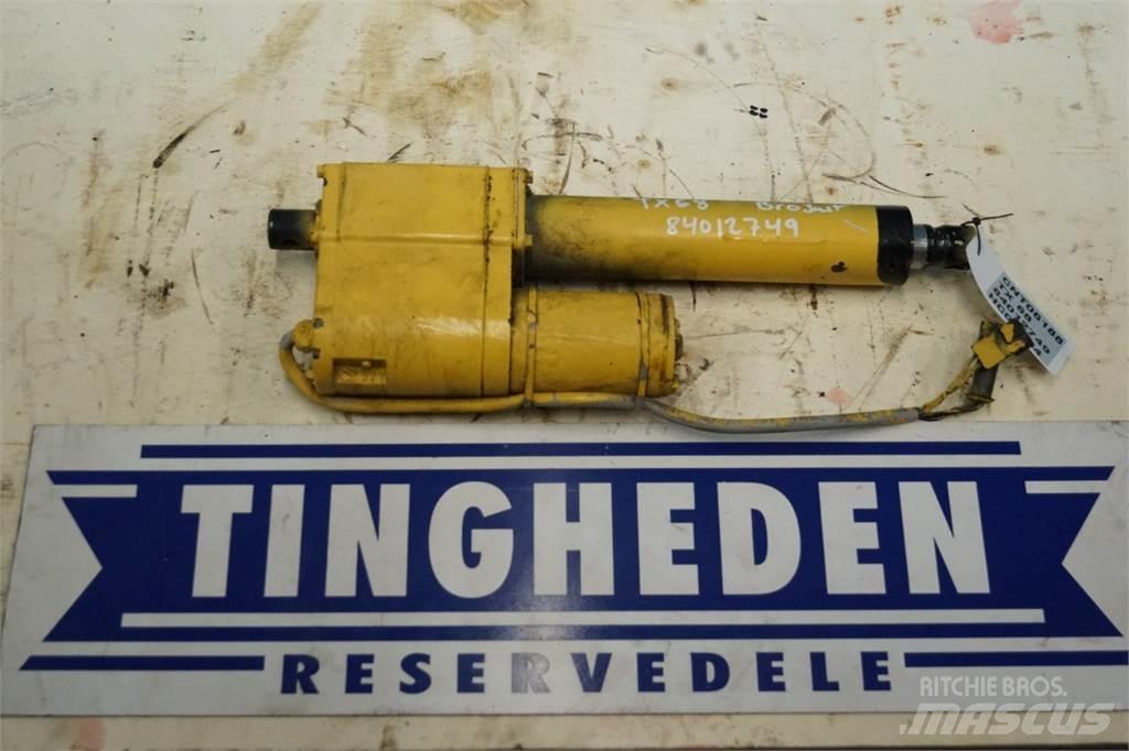 New Holland TX68 电子设备