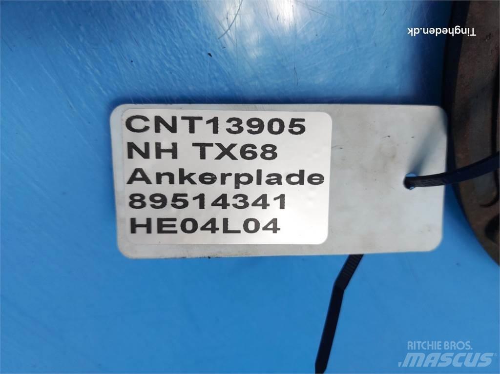 New Holland TX68 联合收割机配件