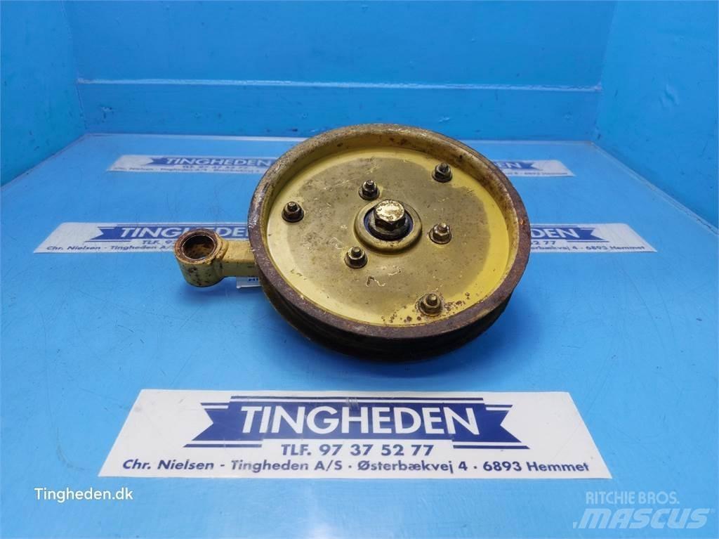 New Holland TX68 农业机械-其他