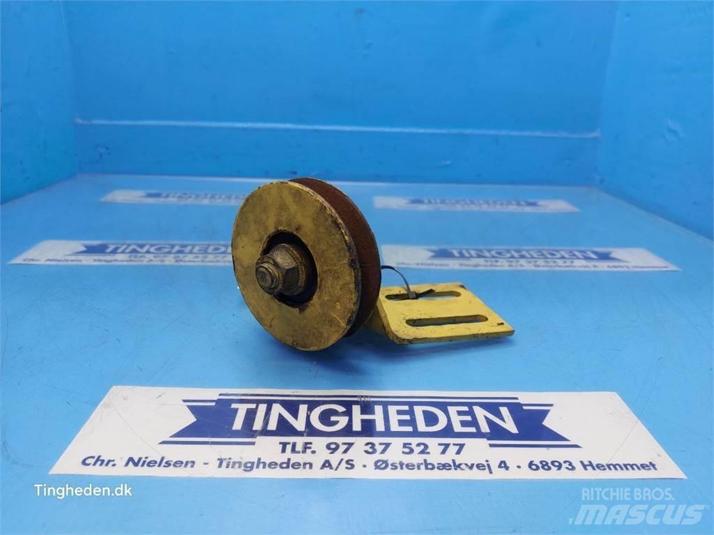 New Holland TX68 农业机械-其他